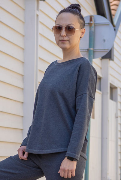 Long Sleve Boat Neck Top in Charcoal